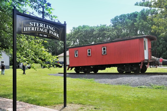2017-07-28 Caboose Arrives 2